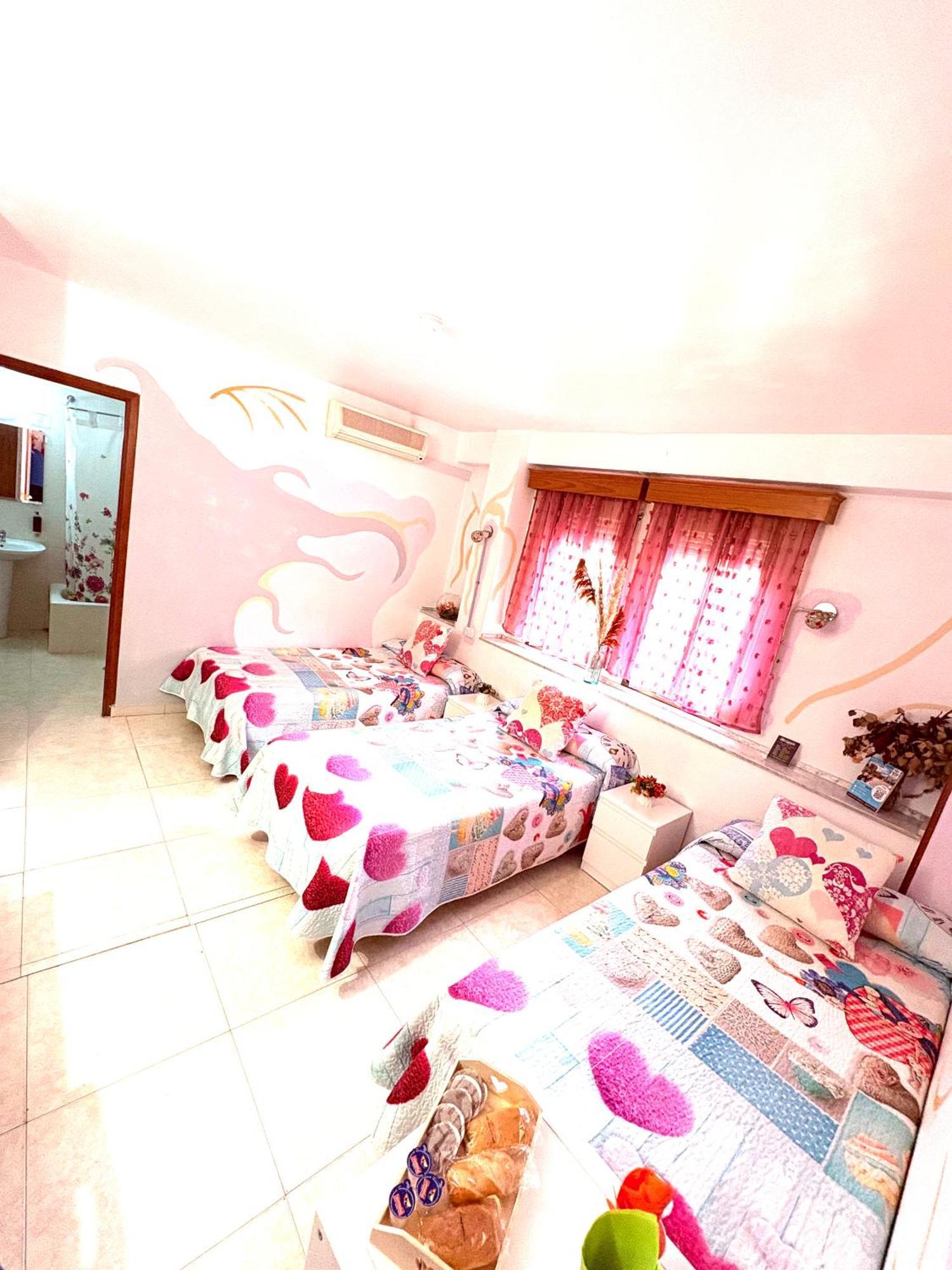 Hostal La Rosa Caces Exteriér fotografie